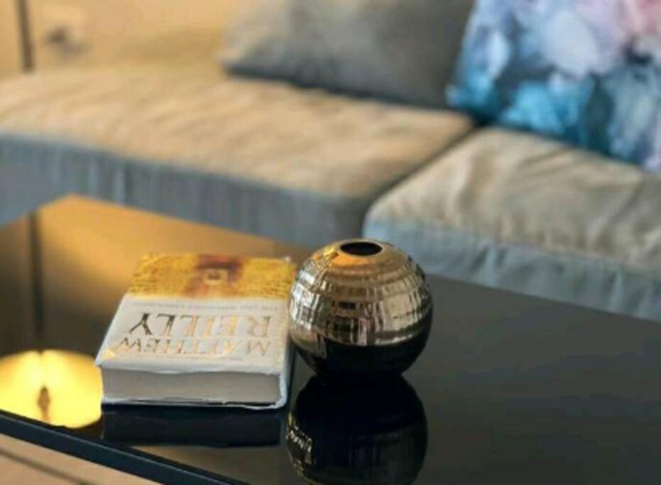 Base Central Pattaya Long Balcony King-Bed With Infinity Pool & Free Netflix! المظهر الخارجي الصورة