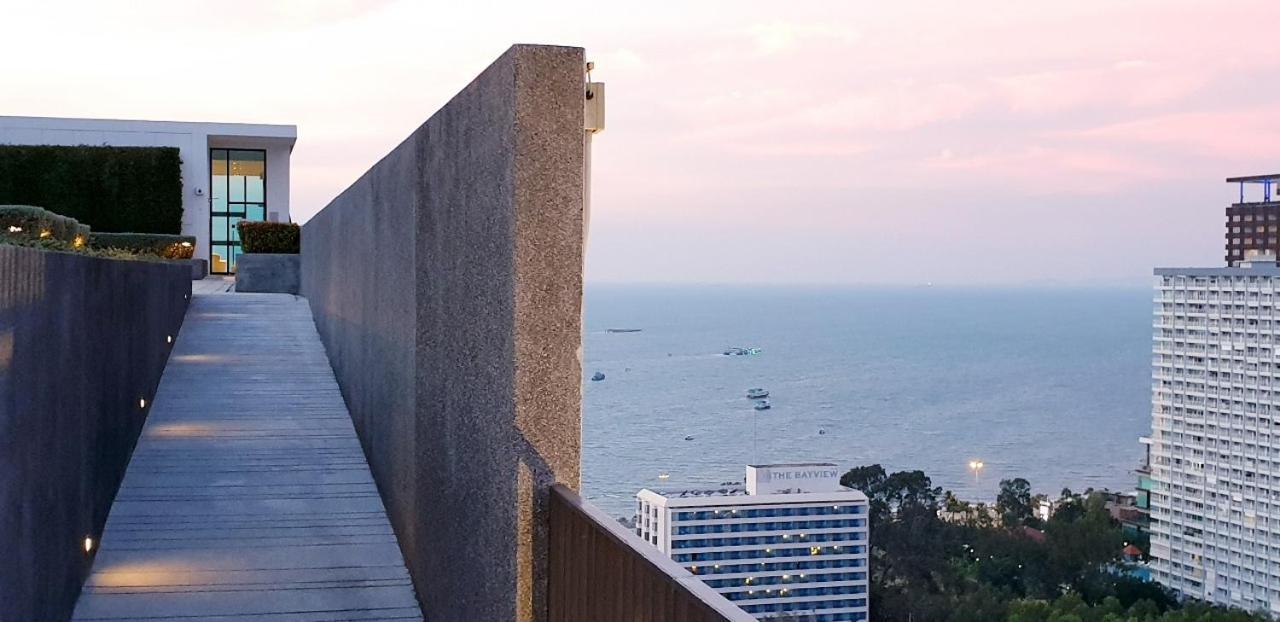 Base Central Pattaya Long Balcony King-Bed With Infinity Pool & Free Netflix! المظهر الخارجي الصورة