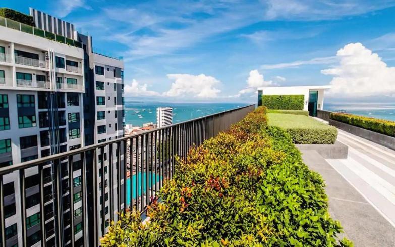 Base Central Pattaya Long Balcony King-Bed With Infinity Pool & Free Netflix! المظهر الخارجي الصورة