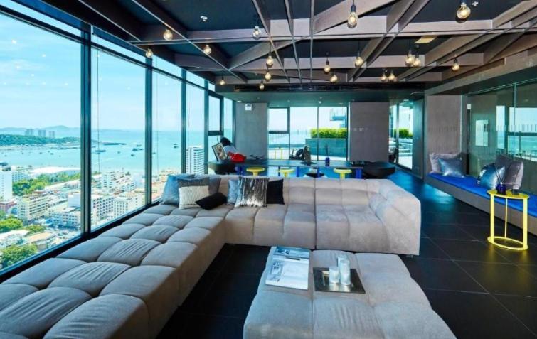 Base Central Pattaya Long Balcony King-Bed With Infinity Pool & Free Netflix! المظهر الخارجي الصورة